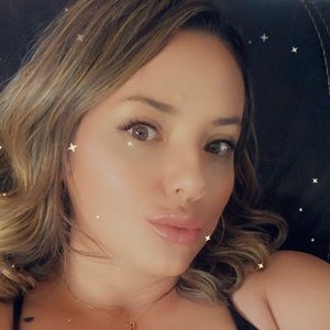 Meet your Posher, Rebeca